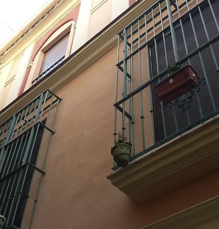 Apartamento San Benito "B" Seville Luaran gambar