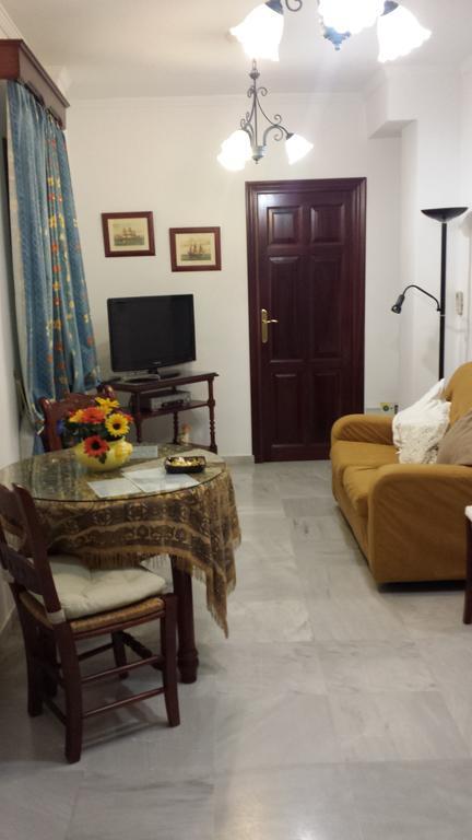 Apartamento San Benito "B" Seville Luaran gambar