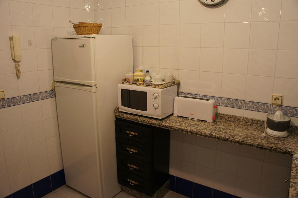 Apartamento San Benito "B" Seville Luaran gambar
